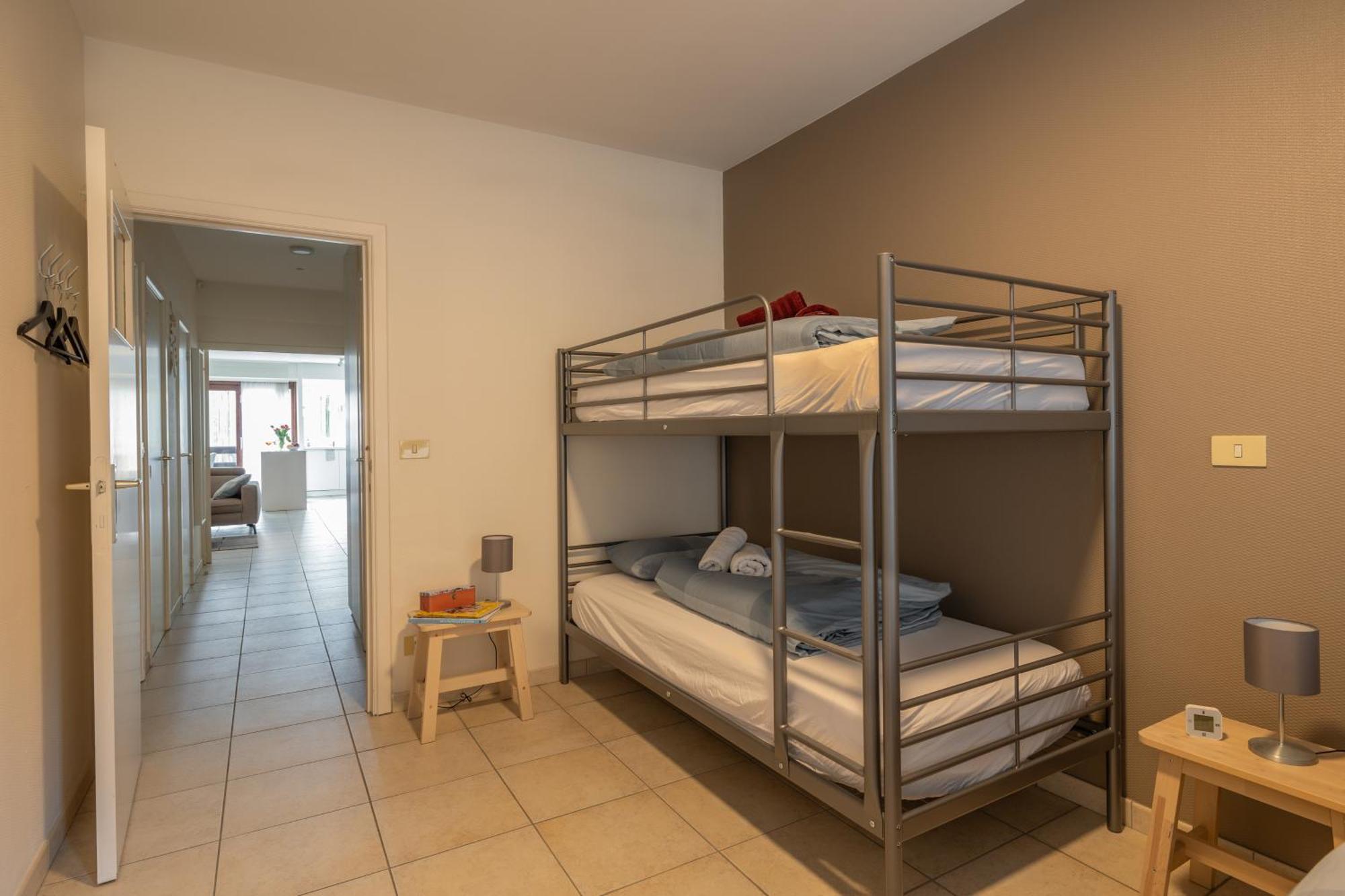 Weloveoostende - Newly Renovated Large Apartment 150M From The Beach - Including Bed Sheets And Final Clea-Ning Dış mekan fotoğraf