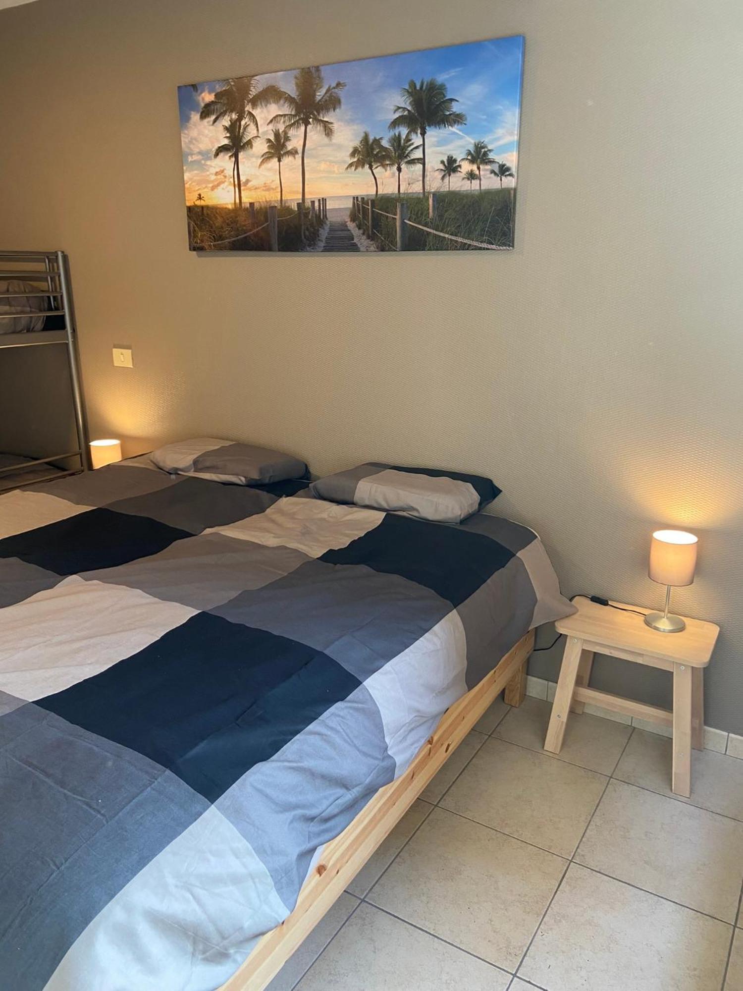 Weloveoostende - Newly Renovated Large Apartment 150M From The Beach - Including Bed Sheets And Final Clea-Ning Dış mekan fotoğraf